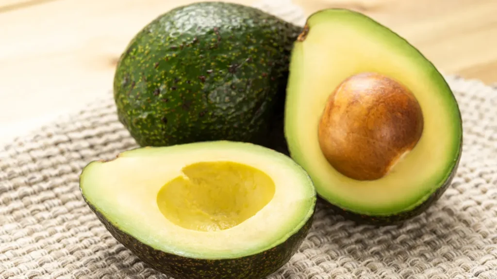 Avokado Çekirdeği: Faydaları ve Kullanım Yöntemleri