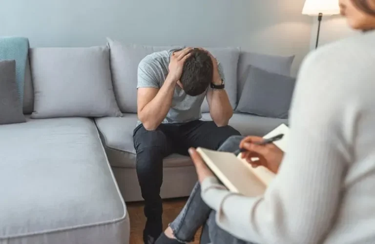 Psikopat Belirtileri: 4 Belirgin İşaret Hakkında Bilgi